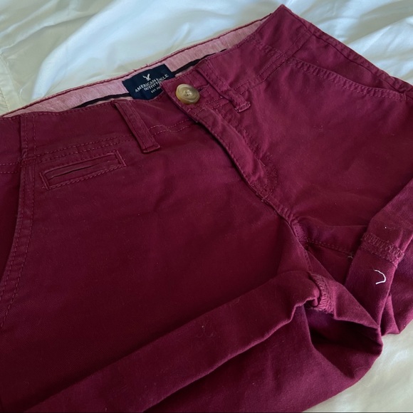 American Eagle Maroon Stretch Shorts - Picture 3 of 7